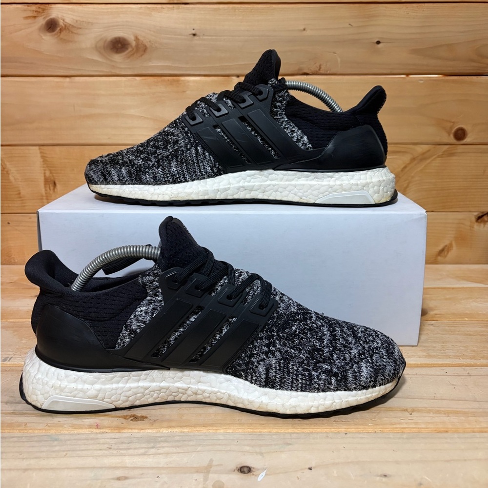 2016 Reigning Champ x Adidas UltraBoost 1.0 Reigning Champ - B39254 - Men’s 8.5 - Picture 3 of 7
